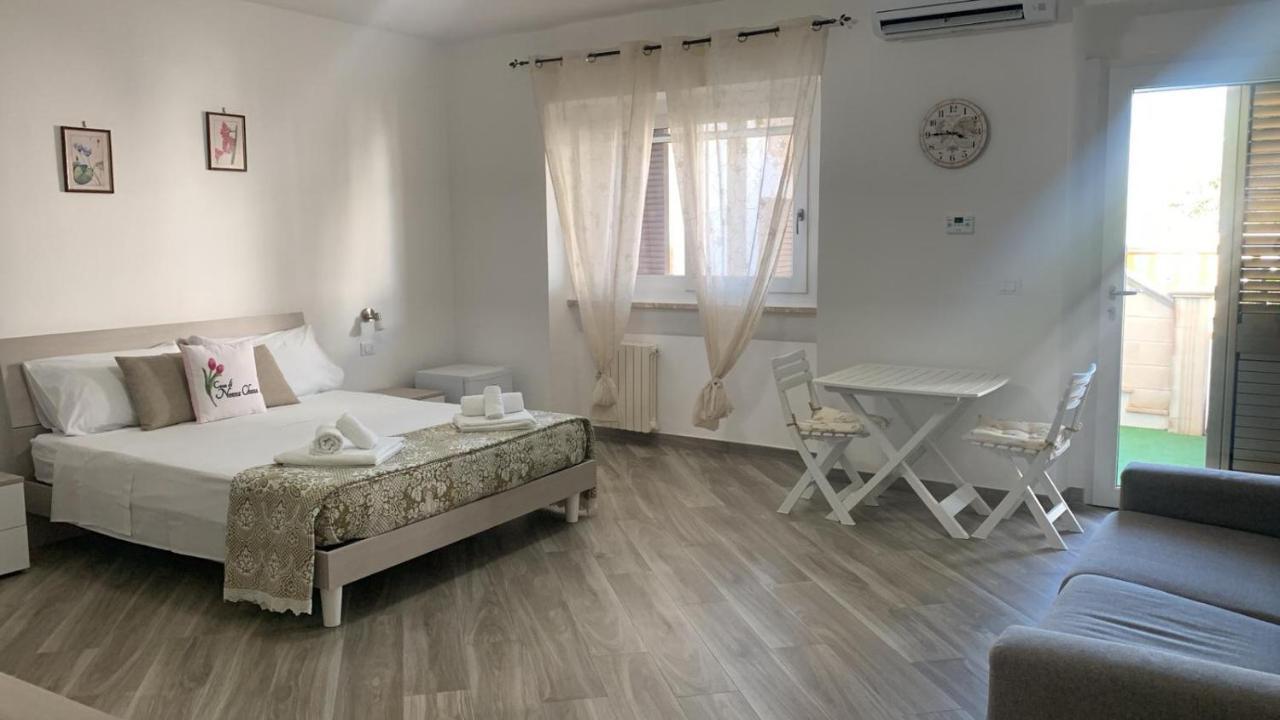 לינה וארוחת בוקר Santa Maria di Leuca Casa Di Nonna Checca מראה חיצוני תמונה