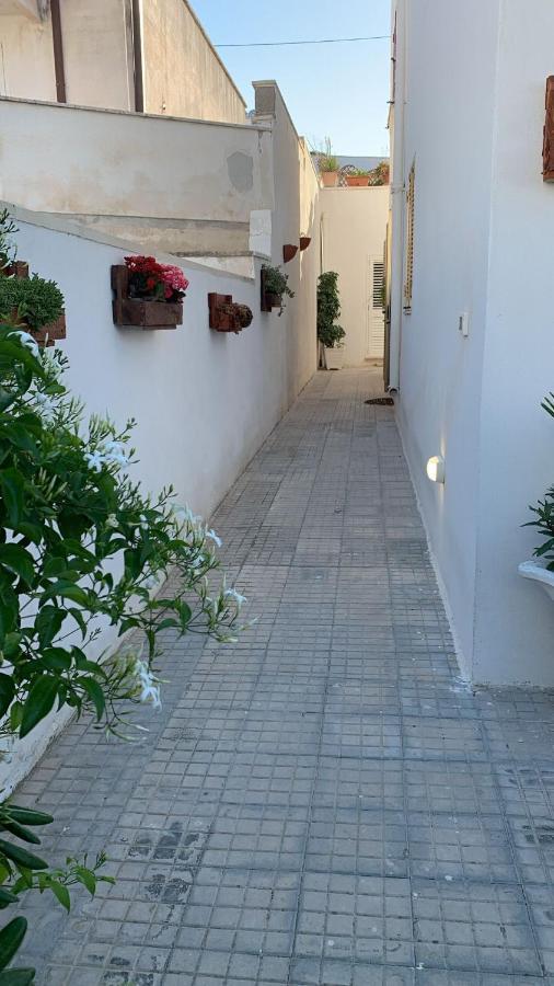 לינה וארוחת בוקר Santa Maria di Leuca Casa Di Nonna Checca מראה חיצוני תמונה